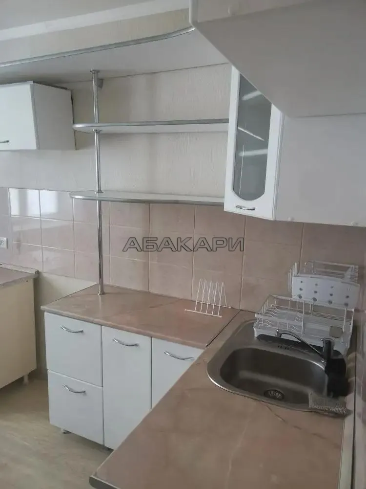 1-комнатная улица Анатолия Гладкова, 14  за 25000 руб/мес фото 2
