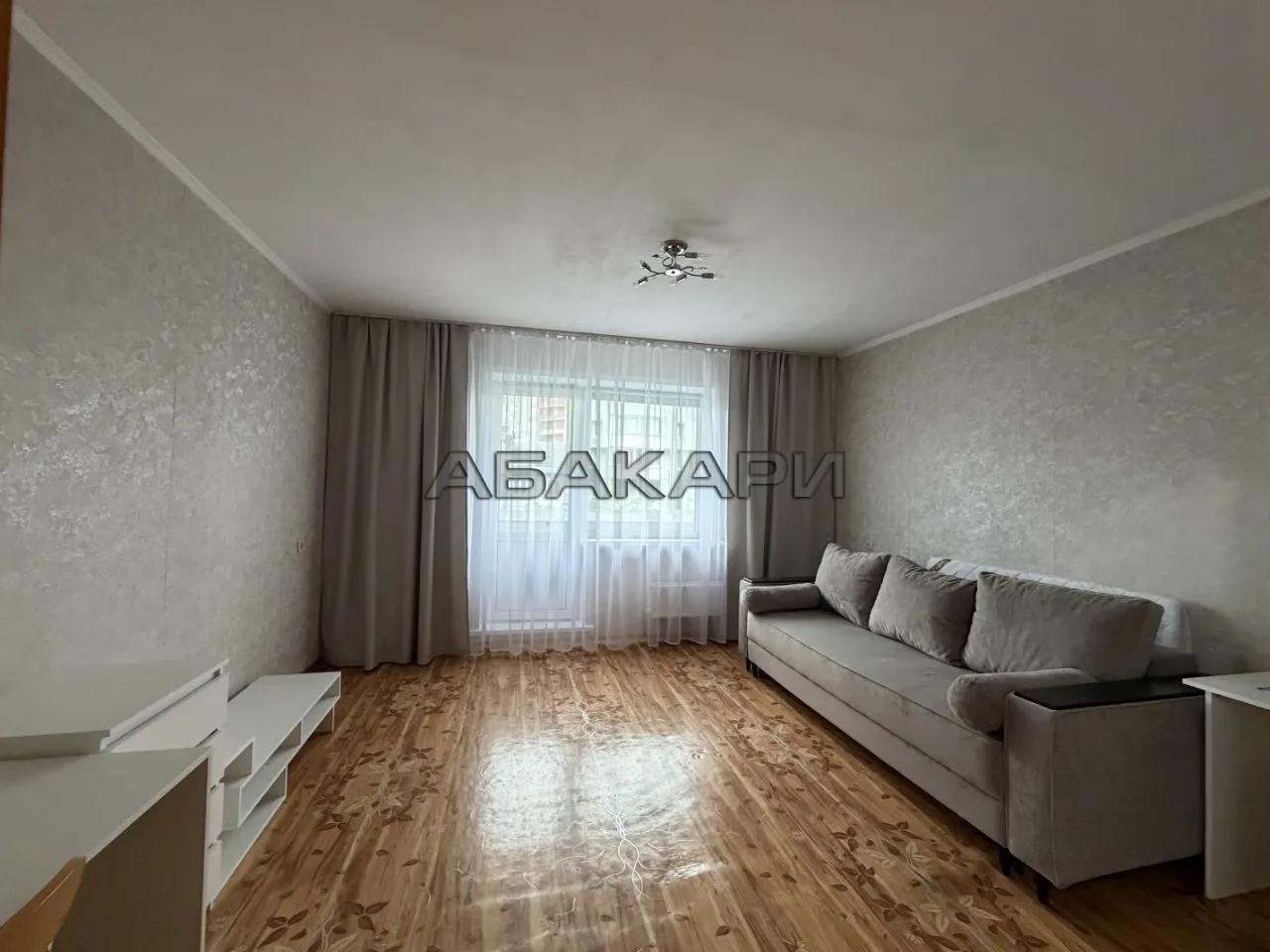 1-комнатная улица Батурина, 15  за 30000 руб/мес фото 1