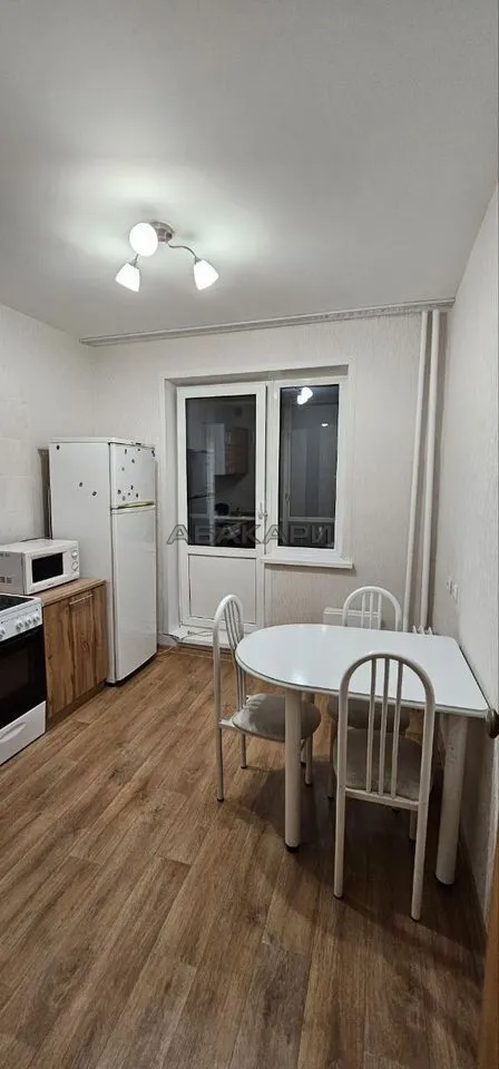 1-комнатная Ястынская улица, 7  за 27000 руб/мес фото 3