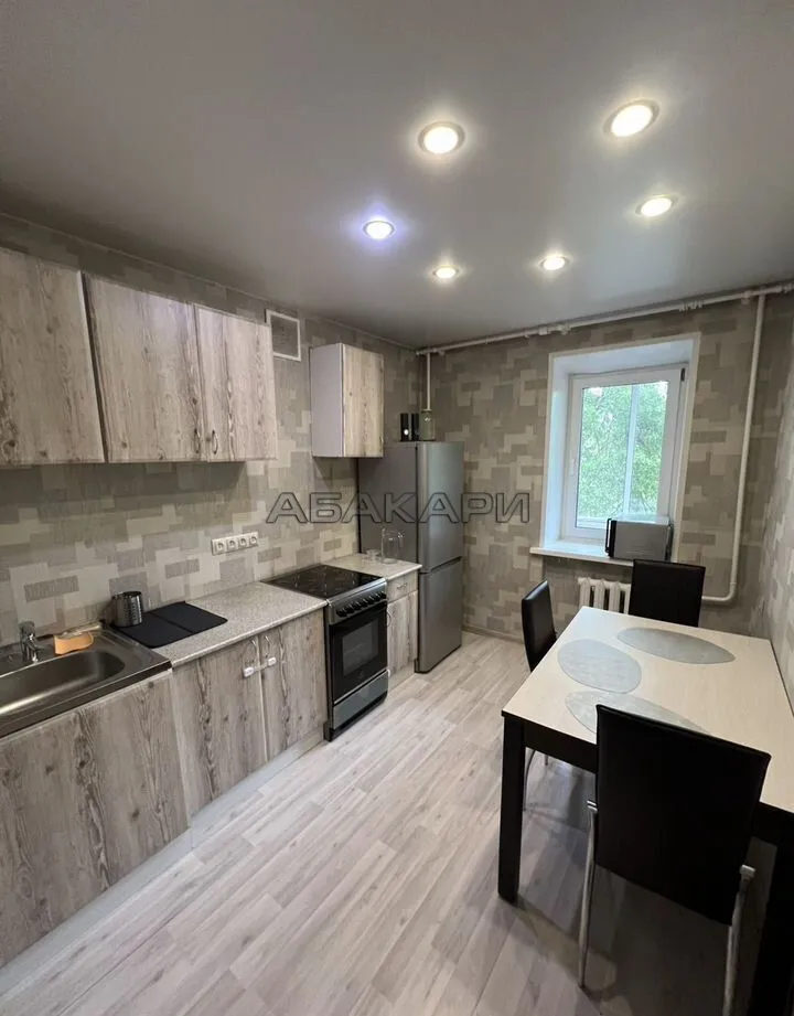 3-комнатная Дорожная улица, 6Б  за 55000 руб/мес фото 1