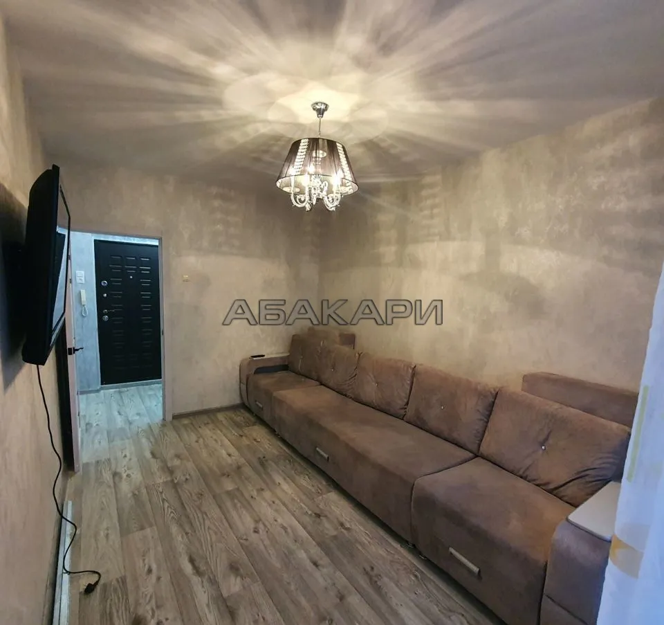 1-комнатная улица Алексеева, 99  за 32000 руб/мес фото 3