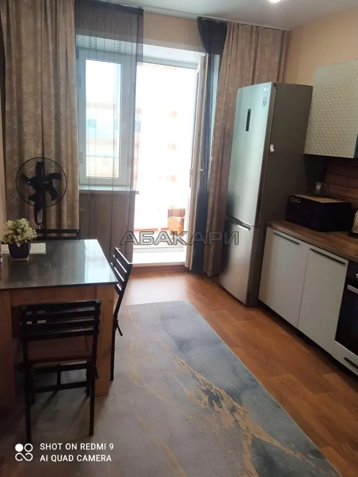 1-комнатная Ленинградская улица, 10  за 37000 руб/мес фото 6