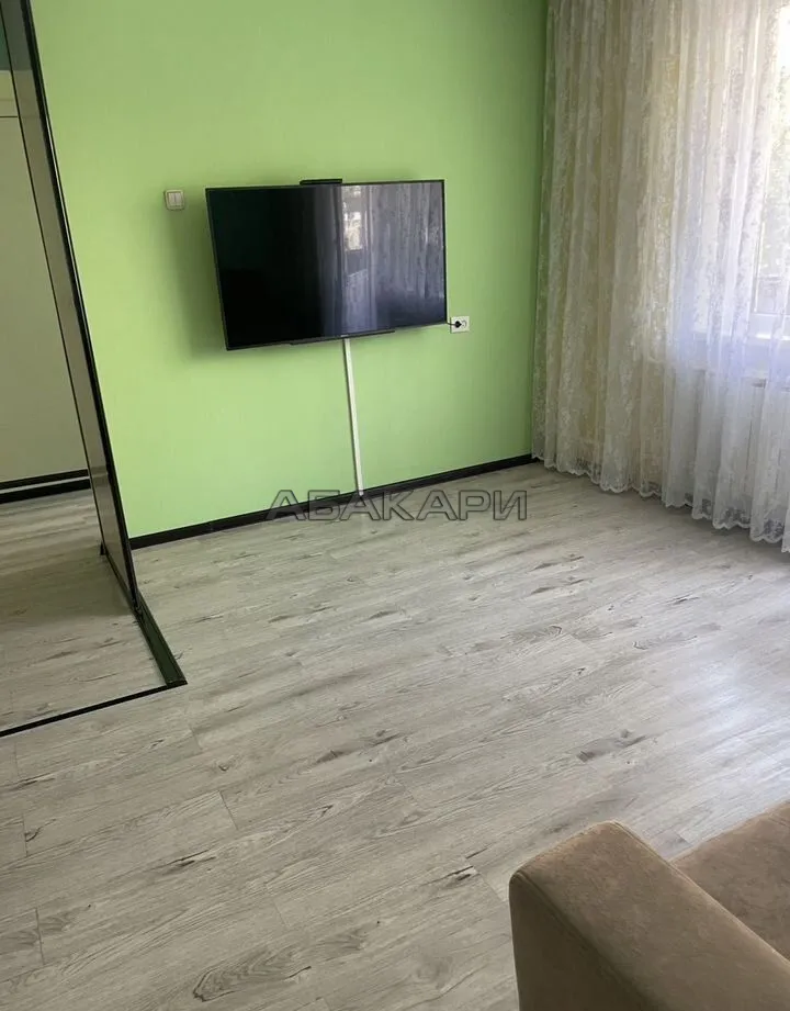 1-комнатная проспект имени Газеты Красноярский Рабочий, 130  за 28000 руб/мес фото 10