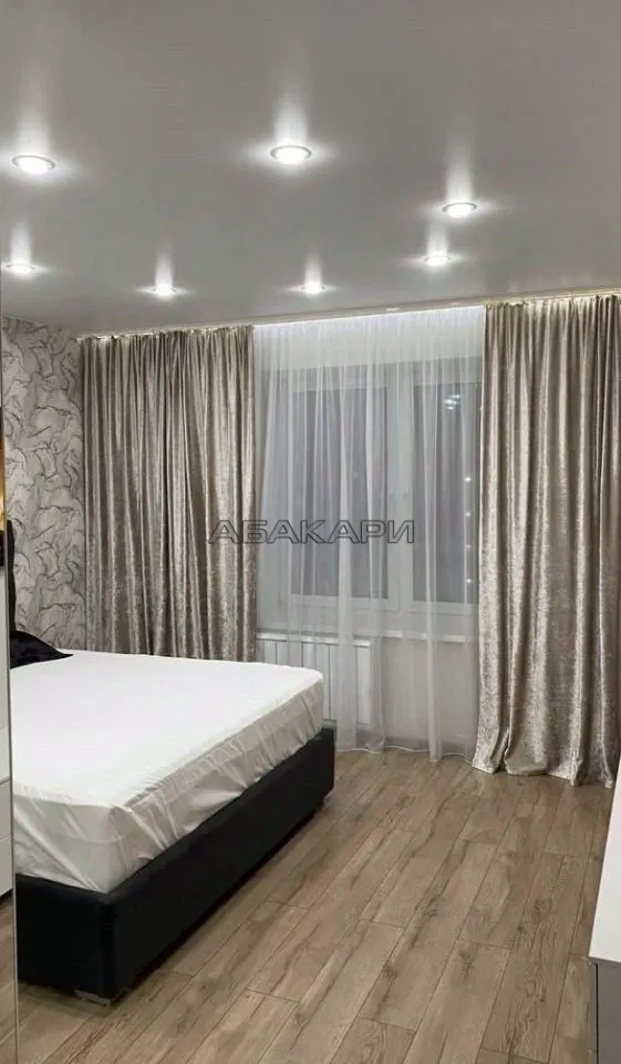 1-комнатная улица Петра Ломако, 12  за 56000 руб/мес фото 11