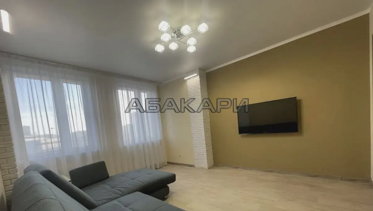 1-комнатная улица Петра Ломако, 8  за 40000 руб/мес фото 5