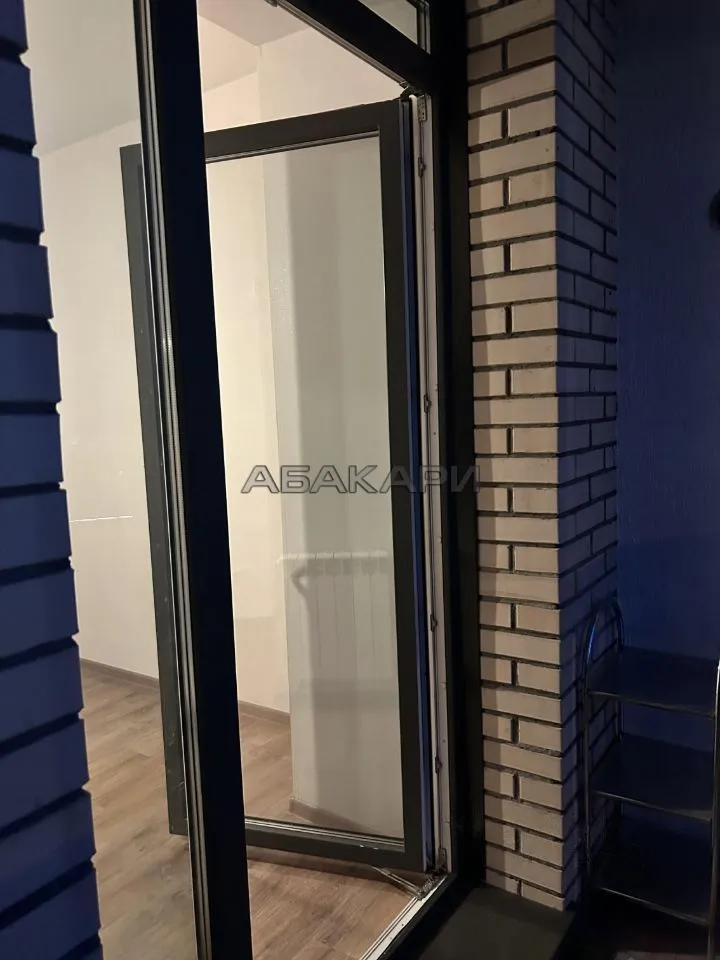 2-комнатная улица Авиаторов, 24  за 35000 руб/мес фото 6