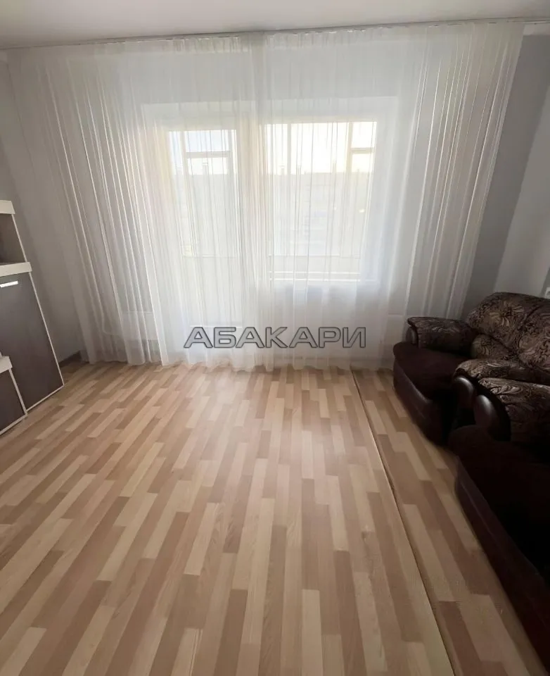 2-комнатная улица 3 Августа, 24  за 35000 руб/мес фото 3