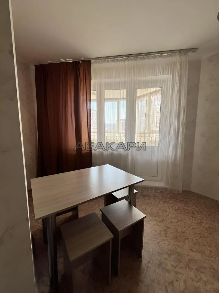 1-комнатная Караульная улица, 82  за 33000 руб/мес фото 2