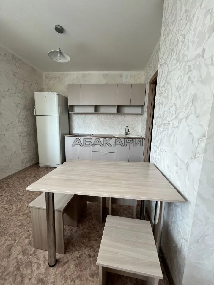 1-комнатная Караульная улица, 82  за 33000 руб/мес фото 3