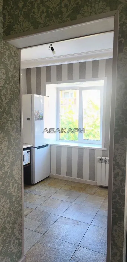 1-комнатная улица Красной Армии, 15  за 50000 руб/мес фото 3