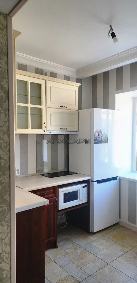 1-комнатная улица Красной Армии, 15  за 50000 руб/мес фото 1