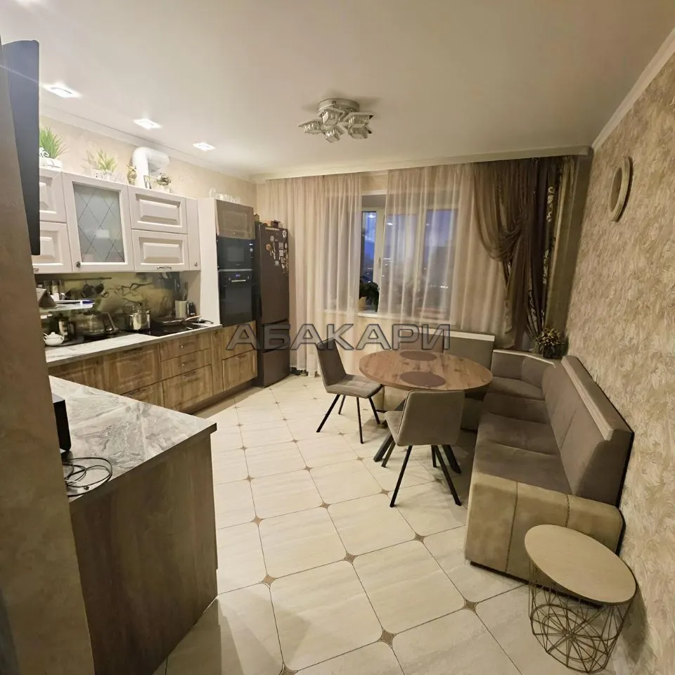 3-комнатная улица Академика Киренского, 32  за 65000 руб/мес фото 2