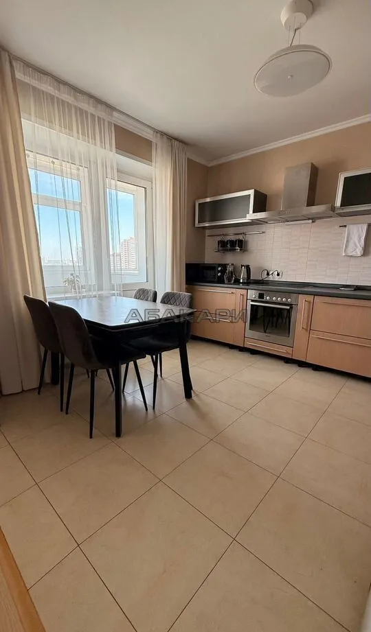 3-комнатная улица Алексеева, 24 за 65000 руб/мес фото 2 3-комнатная улица Алексеева, 24 за 65000 руб/мес фото 2