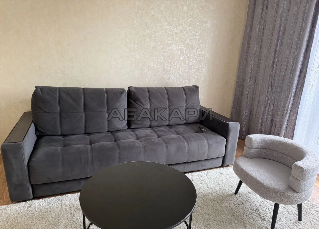 2-комнатная улица 78-й Добровольческой Бригады, 7  за 45000 руб/мес фото 1