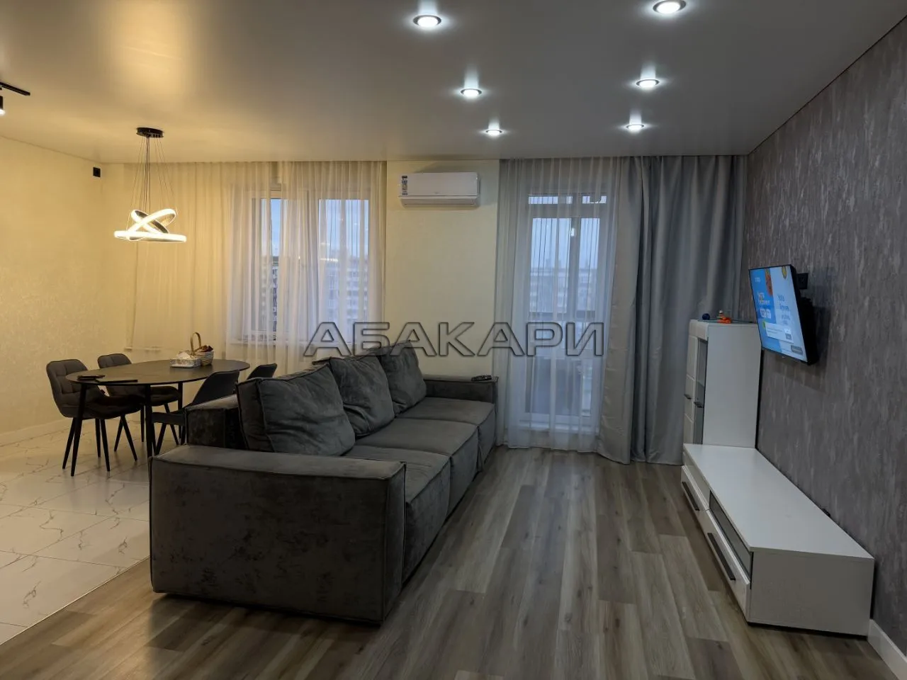 3-комнатная улица Авиаторов, 43  за 60000 руб/мес фото 3