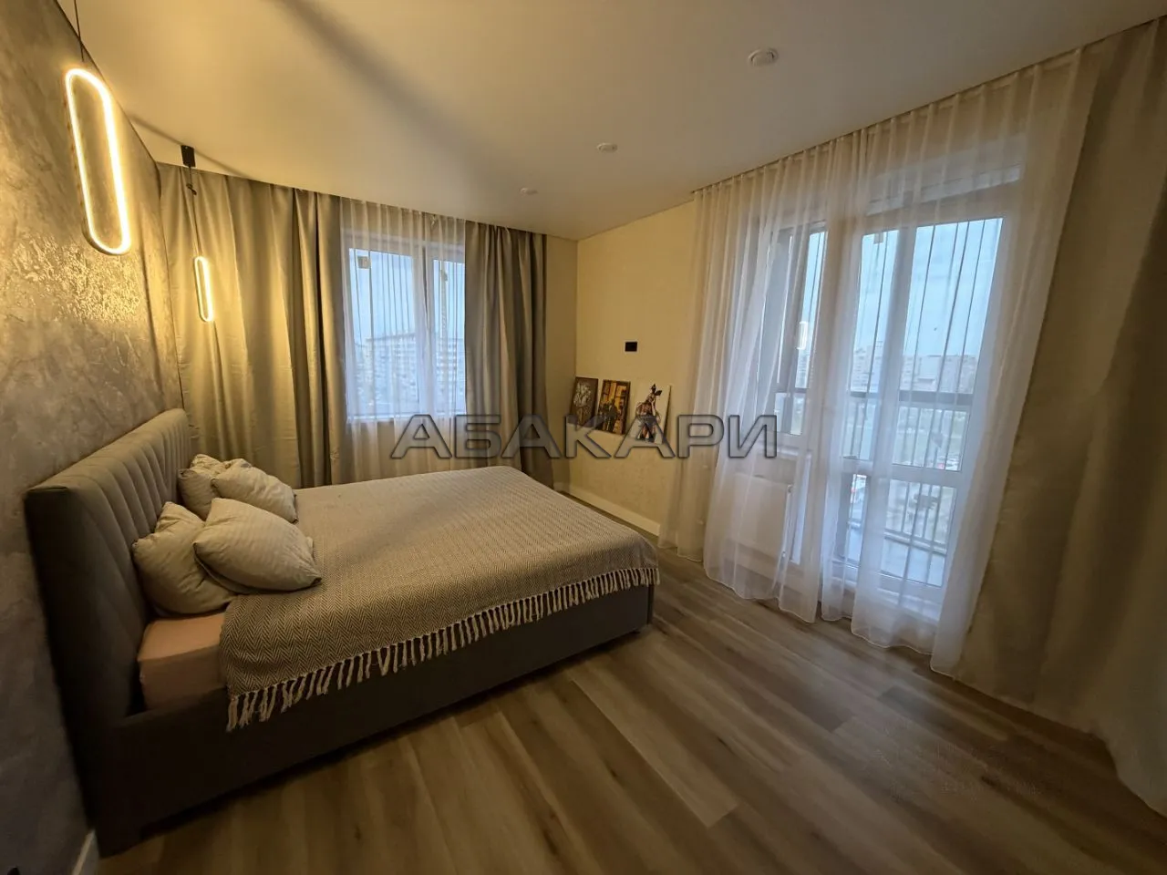 3-комнатная улица Авиаторов, 43  за 60000 руб/мес фото 5