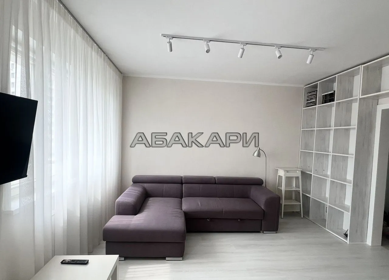 студия улица Батурина, 30к2  за 32000 руб/мес фото 1