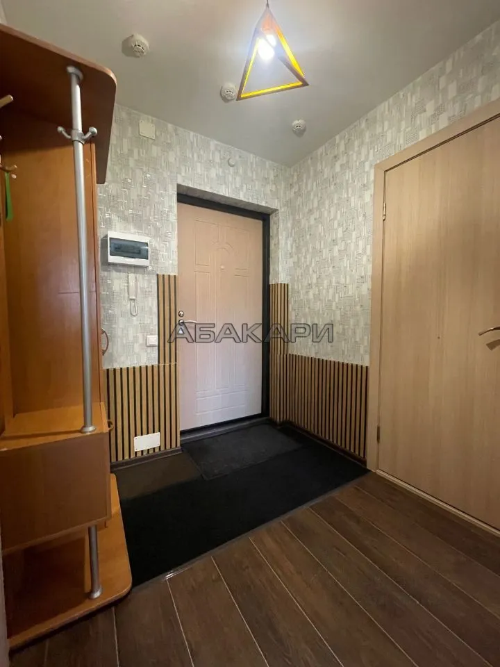 1-комнатная улица Калинина, 183  за 25000 руб/мес фото 5