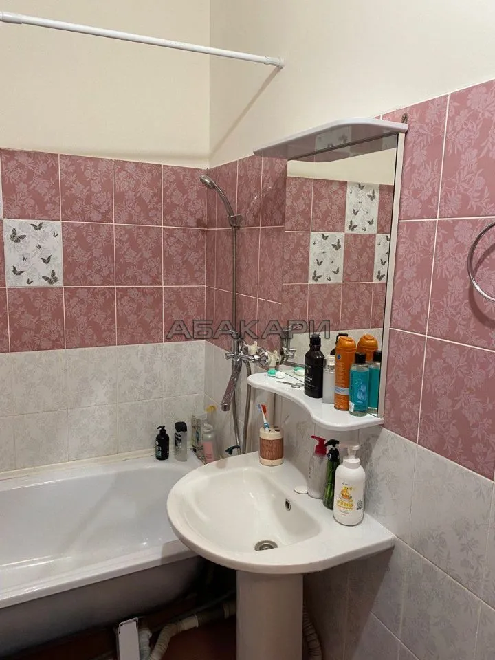 1-комнатная улица Республики, 33А  за 37000 руб/мес фото 11