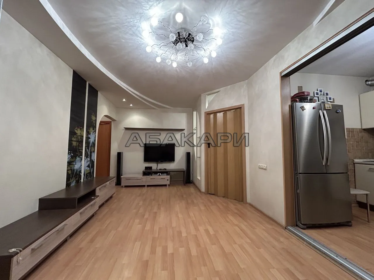 3-комнатная Астраханская улица, 13  за 50000 руб/мес фото 3
