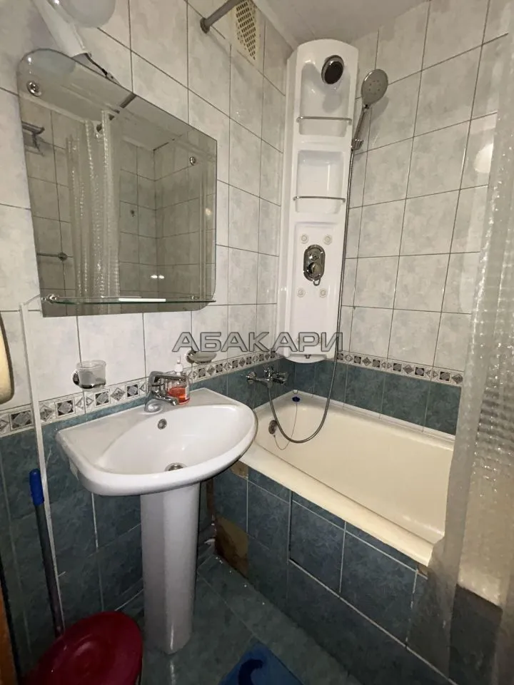 3-комнатная Астраханская улица, 13  за 50000 руб/мес фото 32