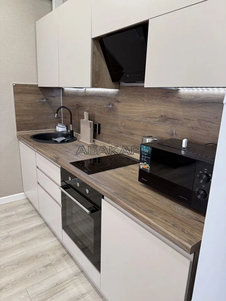 2-комнатная улица Авиаторов, 43  за 50000 руб/мес фото 10