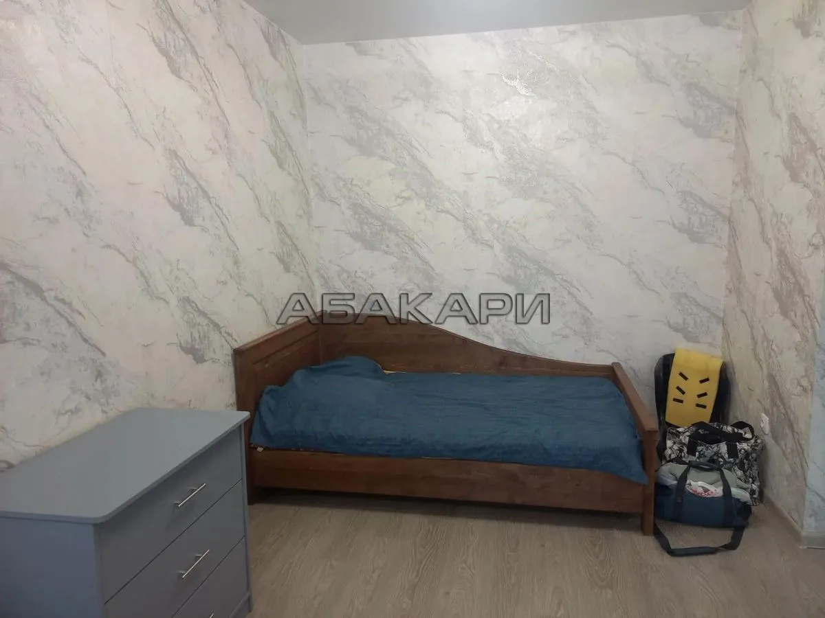 1-комнатная улица Александра Матросова, 30В  за 28000 руб/мес фото 4