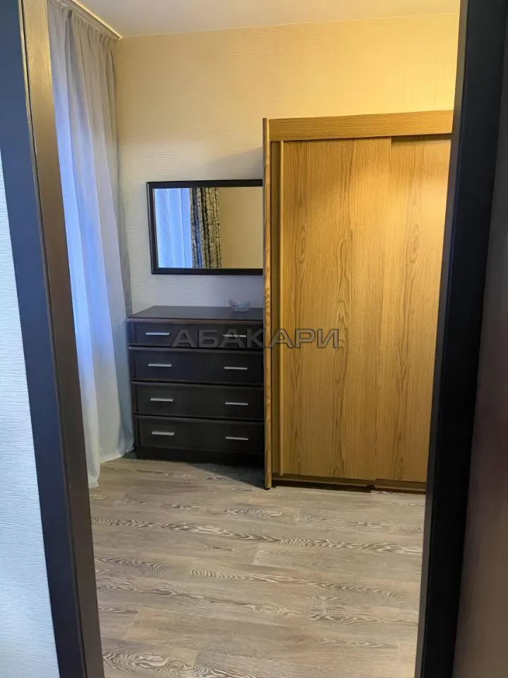 2-комнатная улица Робеспьера, 37  за 42000 руб/мес фото 3