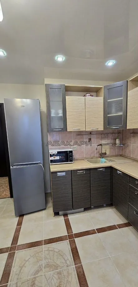 1-комнатная улица Алексеева, 103  за 40000 руб/мес фото 5