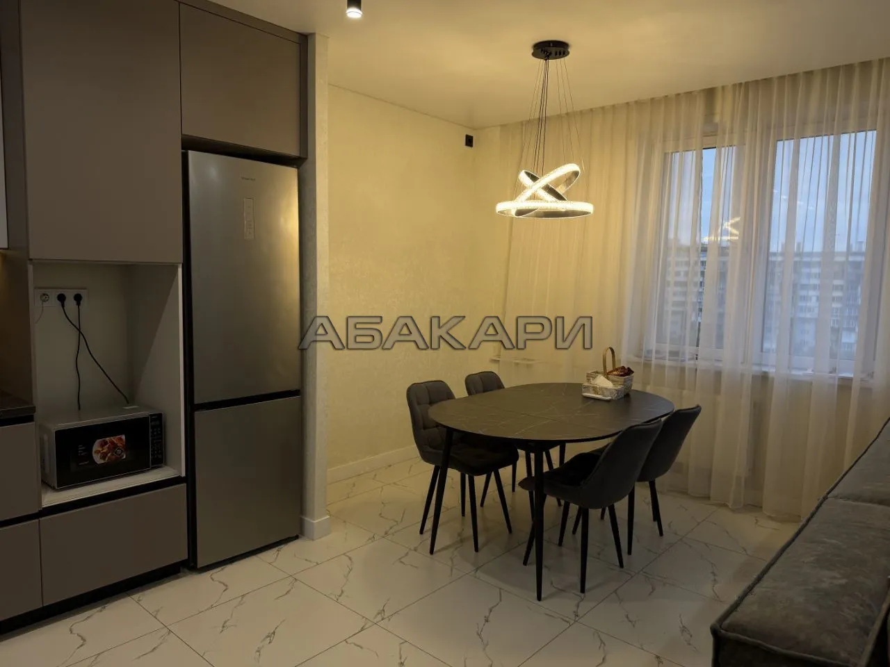 3-комнатная улица Авиаторов, 43  за 60000 руб/мес фото 6