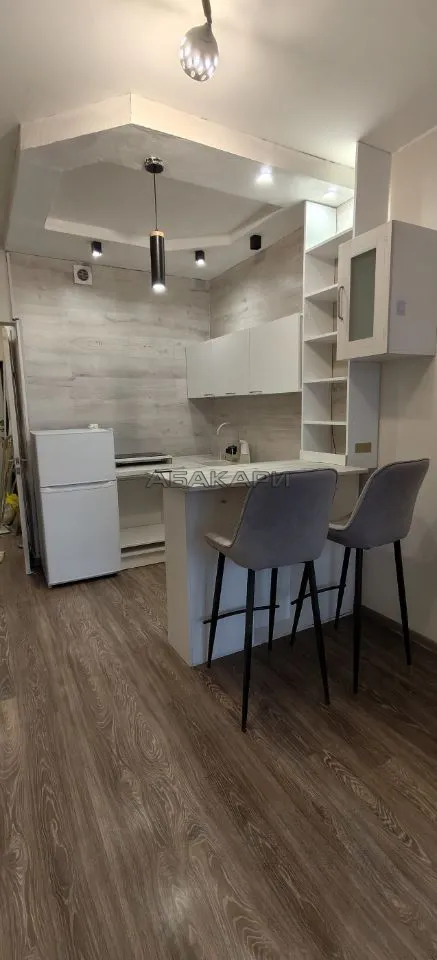 студия улица Карамзина, 14  за 28000 руб/мес фото 1