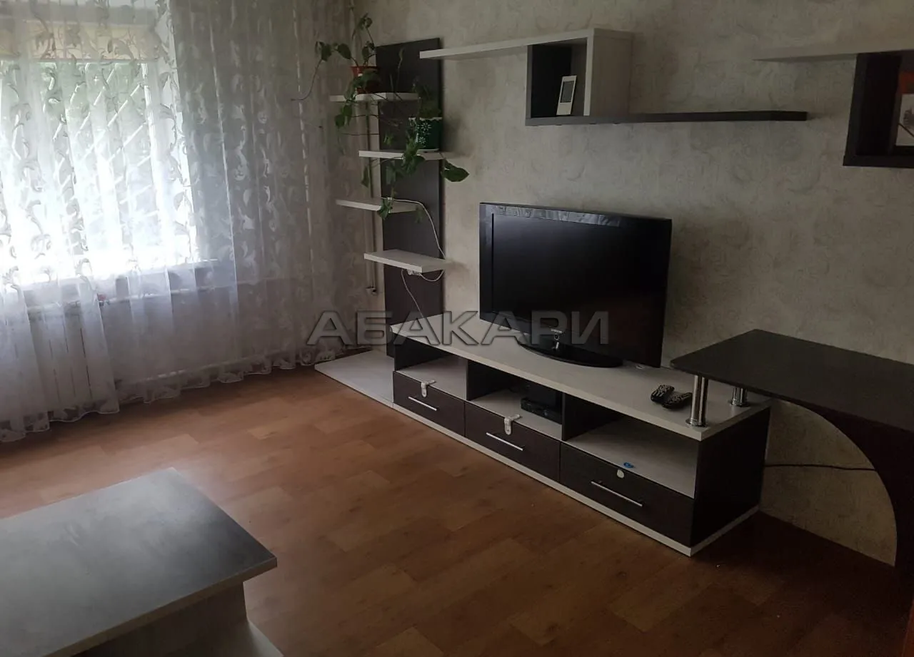 2-комнатная улица Сергея Лазо, 22  за 35000 руб/мес фото 4