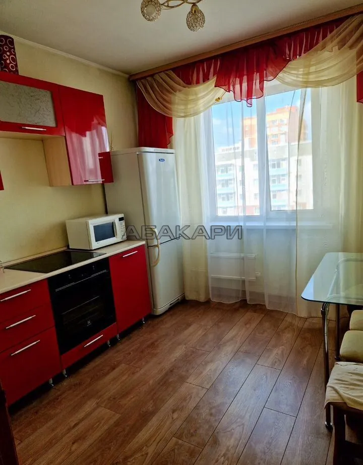2-комнатная улица Алексеева, 111  за 42000 руб/мес фото 1