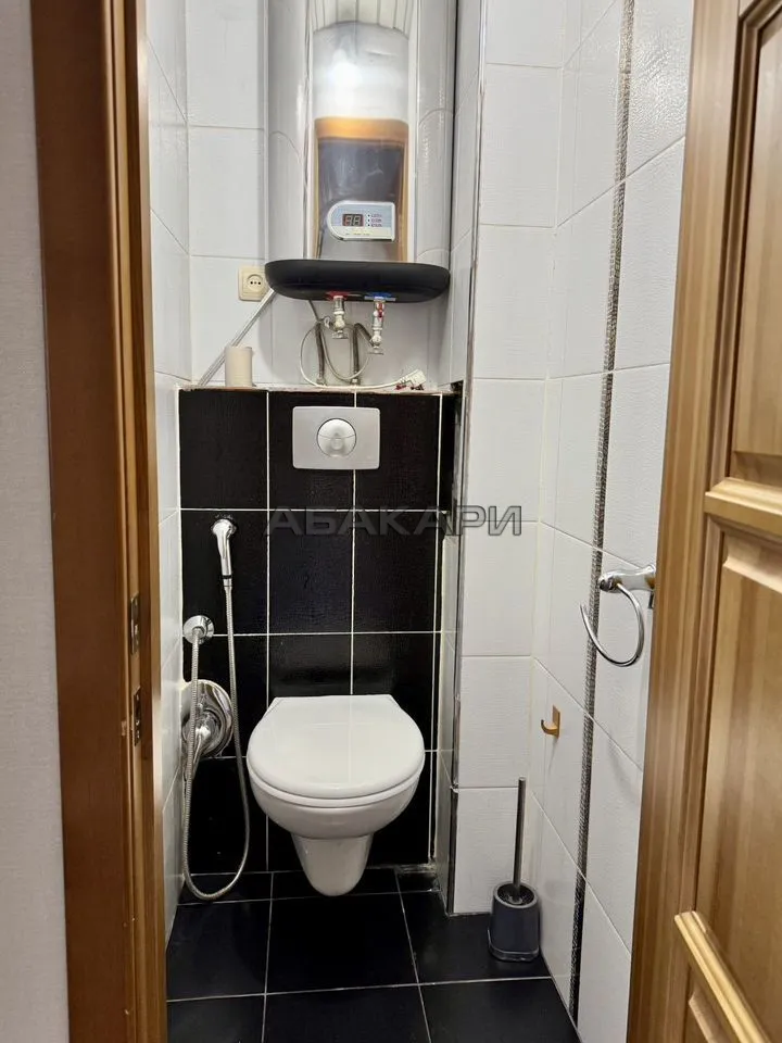3-комнатная улица Молокова, 64  за 50000 руб/мес фото 18