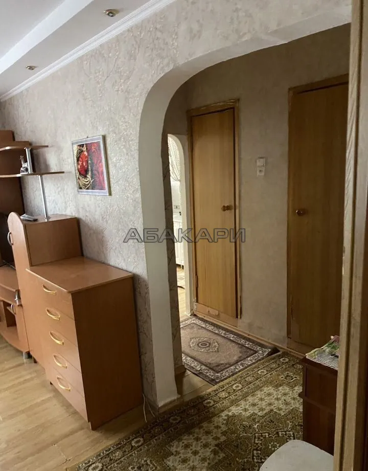 1-комнатная улица Малиновского, 27  за 30000 руб/мес фото 1
