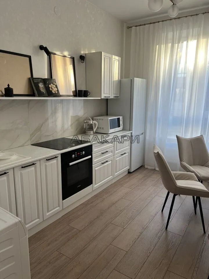 1-комнатная улица Бограда, 105  за 52000 руб/мес фото 1