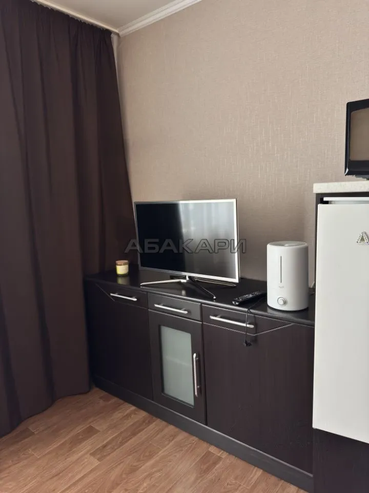 студия улица Карамзина, 18  за 28500 руб/мес фото 3