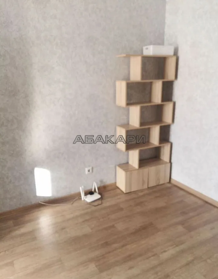 1-комнатная улица Александра Матросова, 34  за 28000 руб/мес фото 4