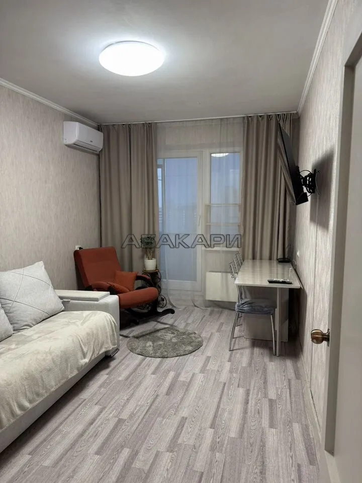 1-комнатная улица Кравченко, 2  за 38000 руб/мес фото 1