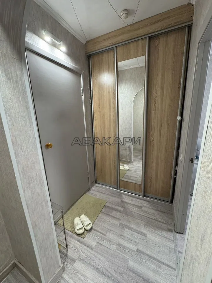 1-комнатная улица Кравченко, 2  за 38000 руб/мес фото 5