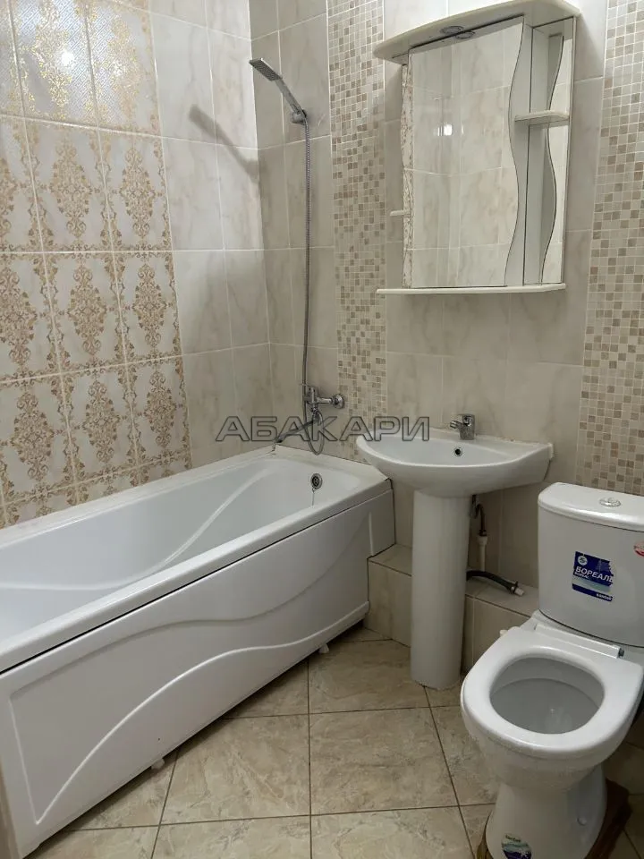 1-комнатная улица Петра Ломако, 2  за 36000 руб/мес фото 6