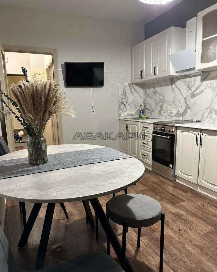 1-комнатная Капитанская улица, 16  за 45000 руб/мес фото 3