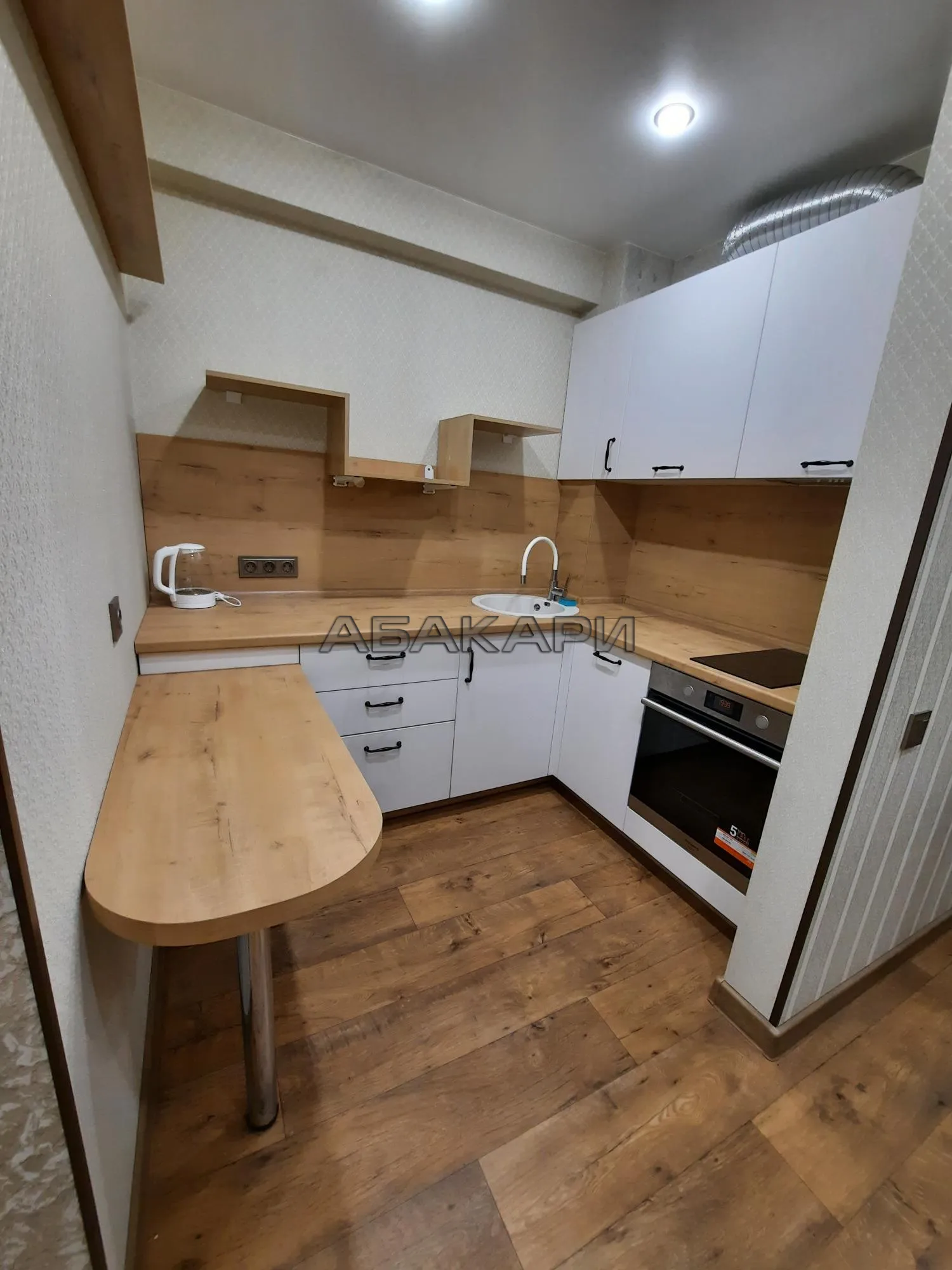 студия улица Карамзина, 6 за 30000 руб/мес фото 2 студия улица Карамзина, 6 за 30000 руб/мес фото 2