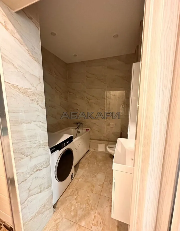 2-комнатная улица Петра Ломако, 16  за 50000 руб/мес фото 6