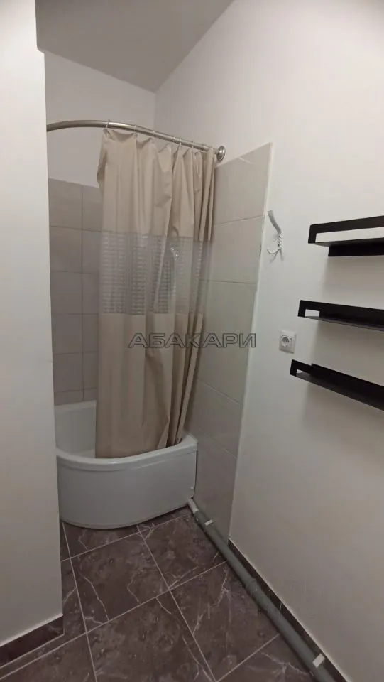 студия улица Сады, 6Г  за 23000 руб/мес фото 3