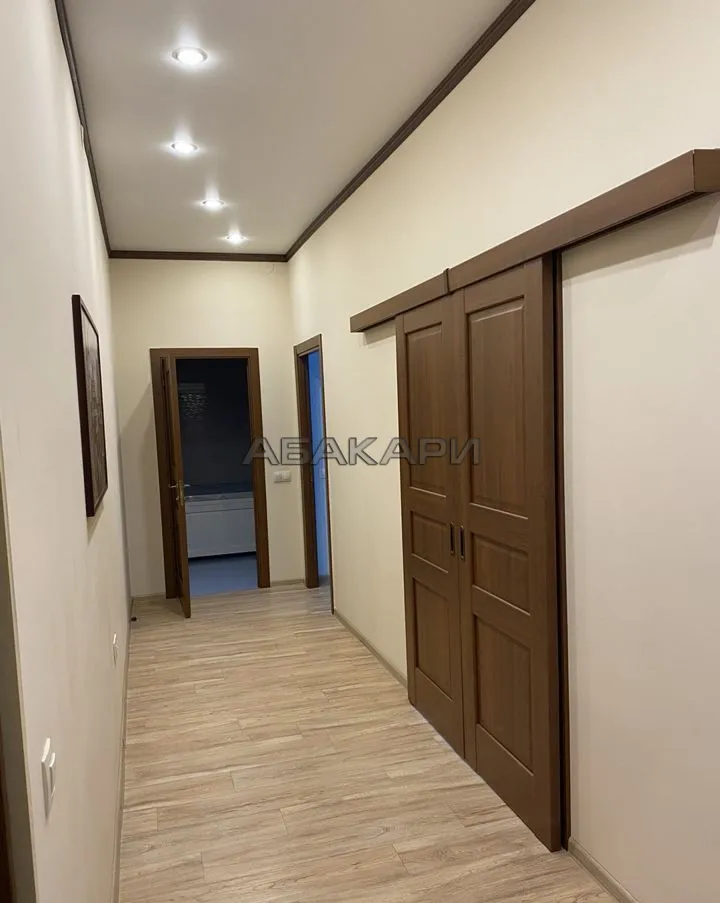 2-комнатная улица Республики, 47  за 60000 руб/мес фото 3
