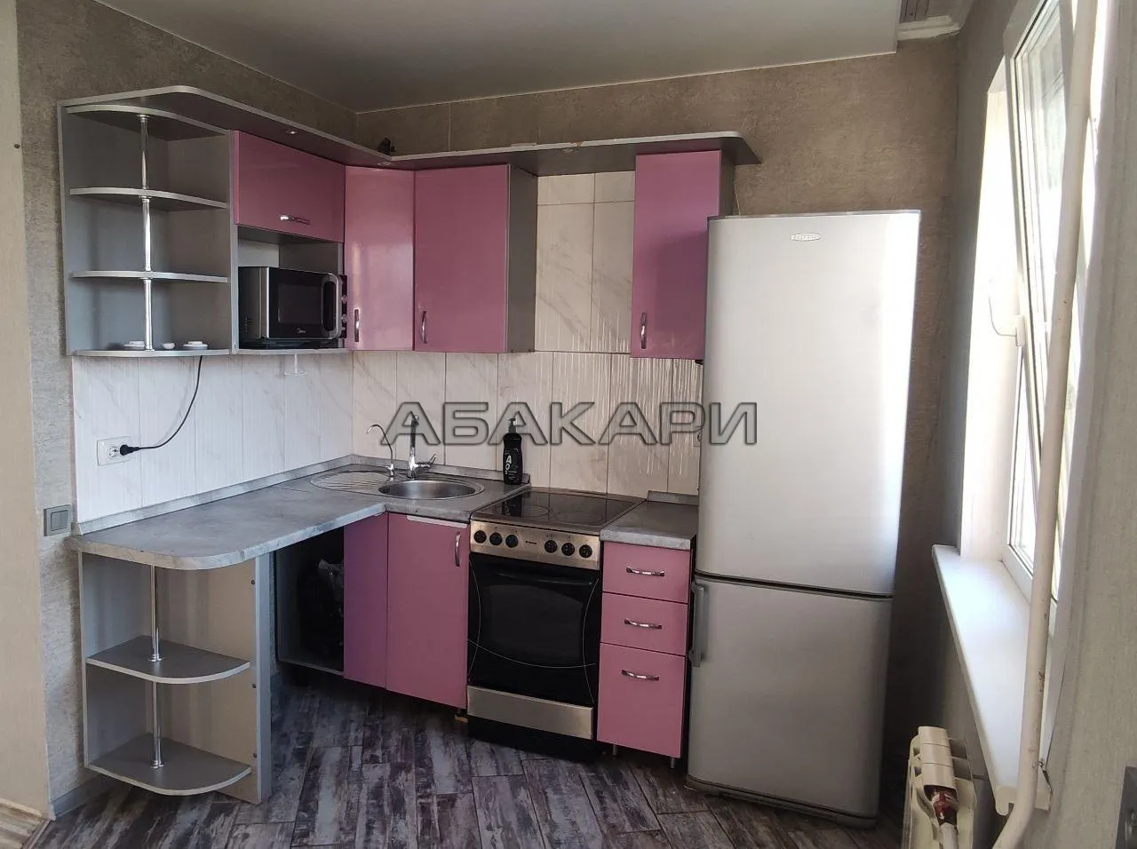 3-комнатная улица Мичурина, 27  за 33000 руб/мес фото 1