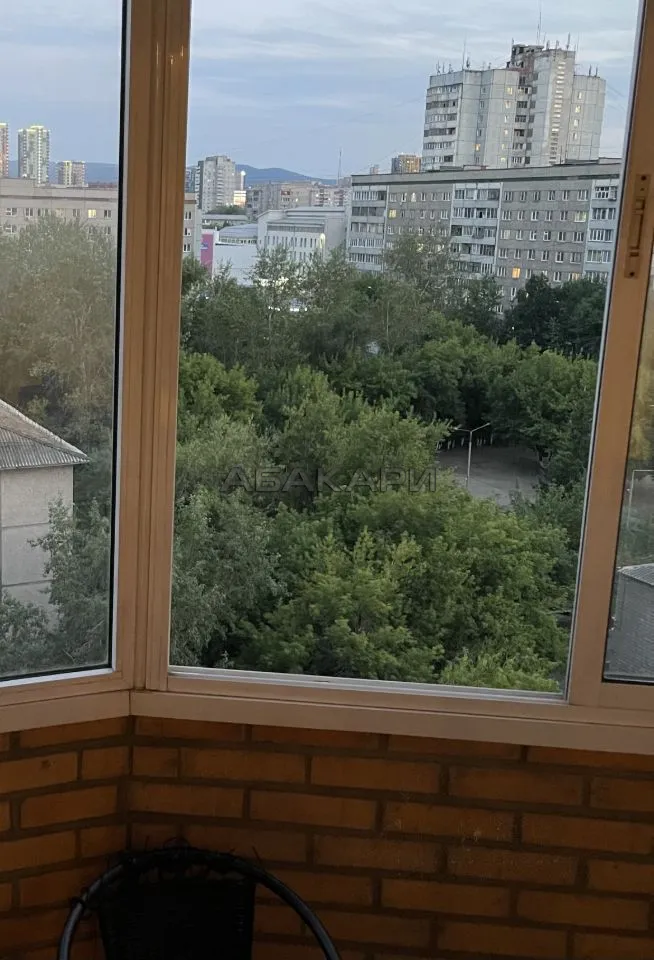 1-комнатная улица Толстого, 21  за 30000 руб/мес фото 9