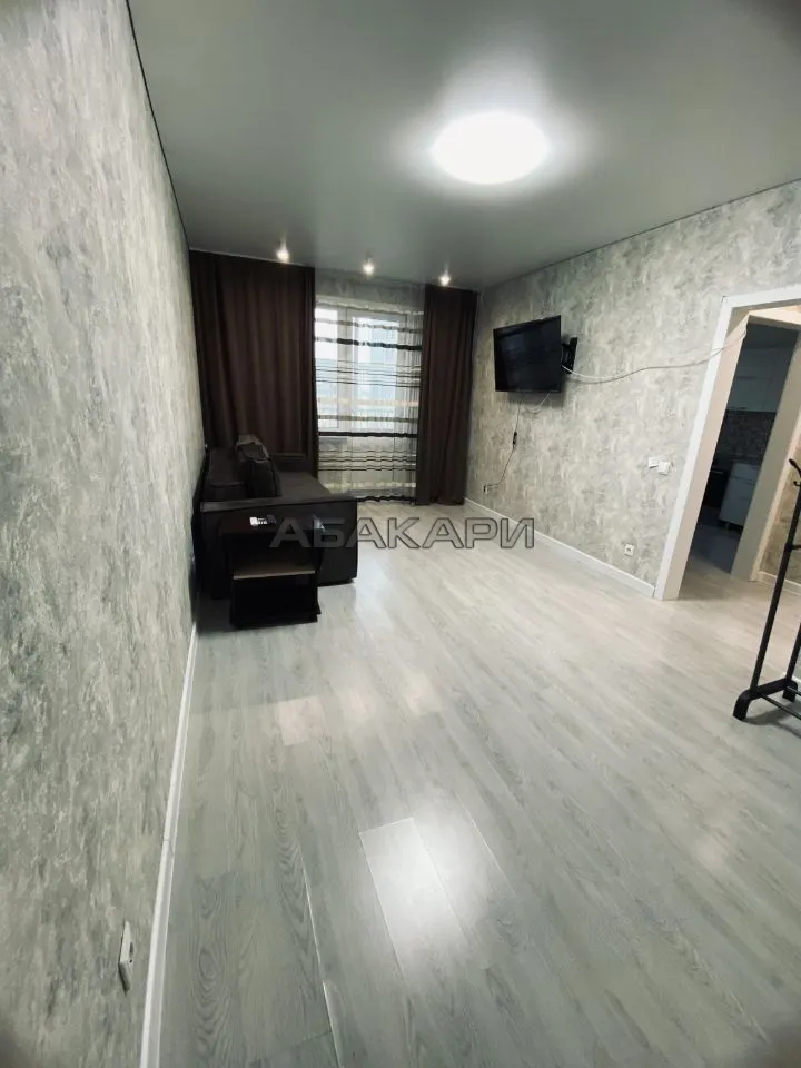 1-комнатная улица Александра Матросова, 34  за 35000 руб/мес фото 1