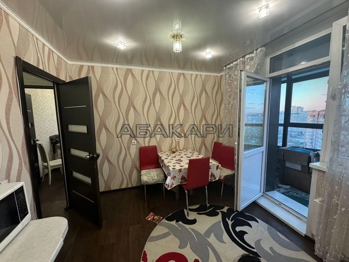 3-комнатная улица Авиаторов, 38  за 45000 руб/мес фото 6